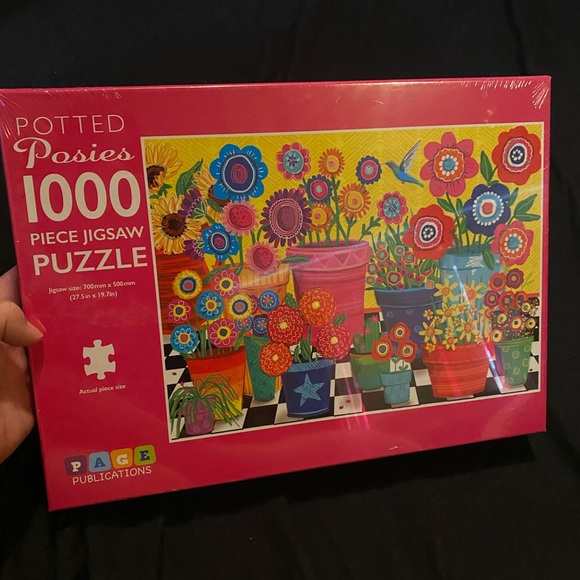 1000 piece puzzle, 🧩NWT/has never been opened, unique flower design.🧩 - Picture 10 of 10